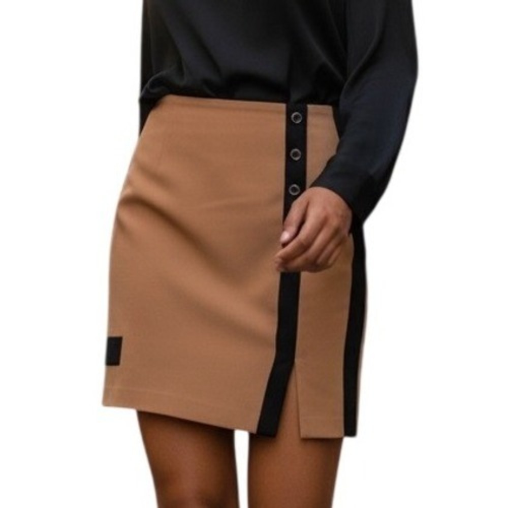 WHITE HOUSE BLACK MARKET Camel & Black Colorblock Faux Button Mini Skirt EUC 4